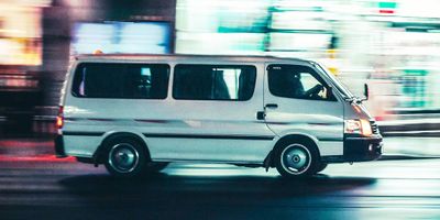 16 Seater Minibus Hire